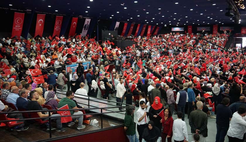 Atatürksüz bir Cumhuriyet projesi ürettiler